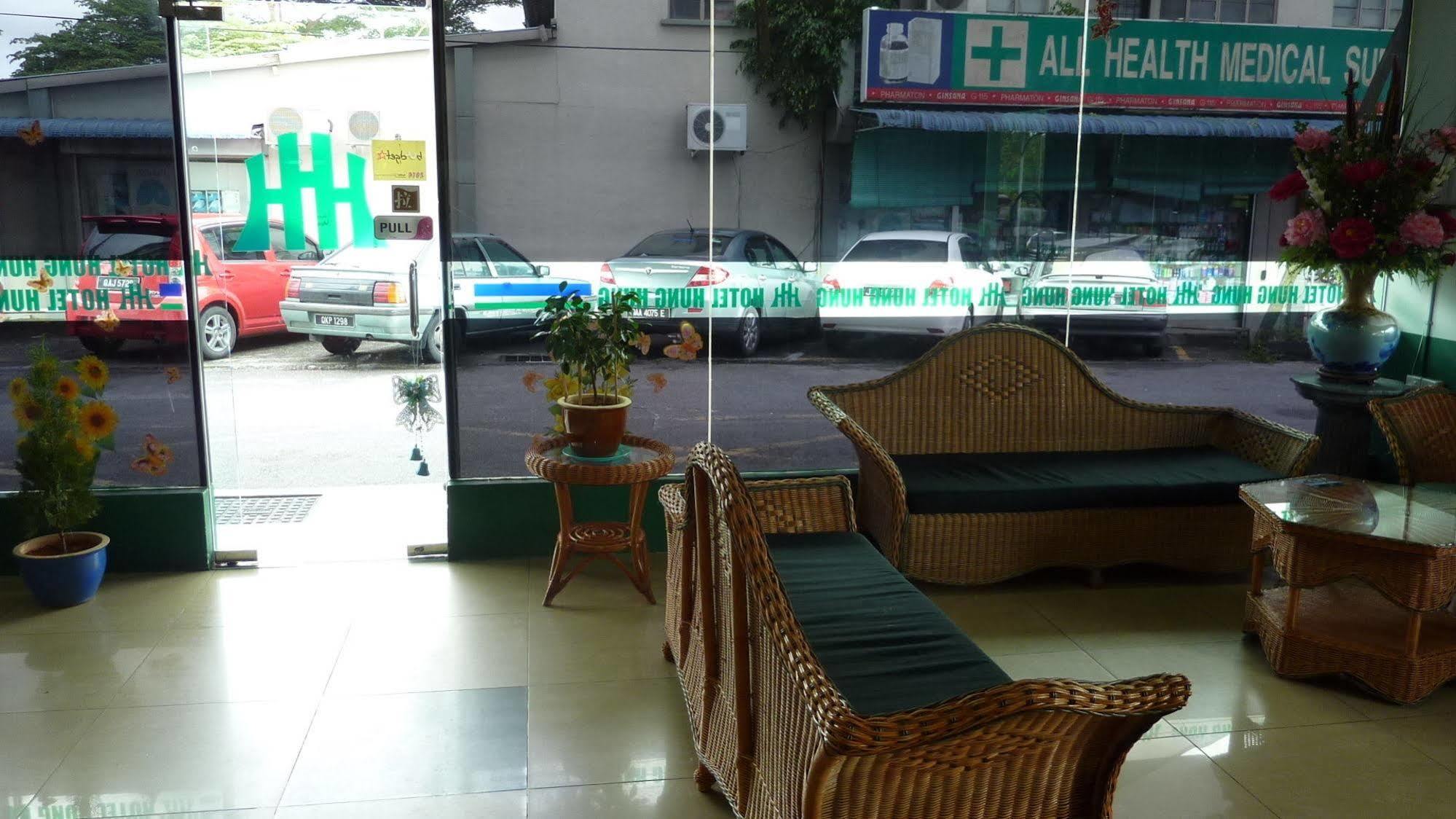 Hotel Hung Hung Kuching Exterior photo